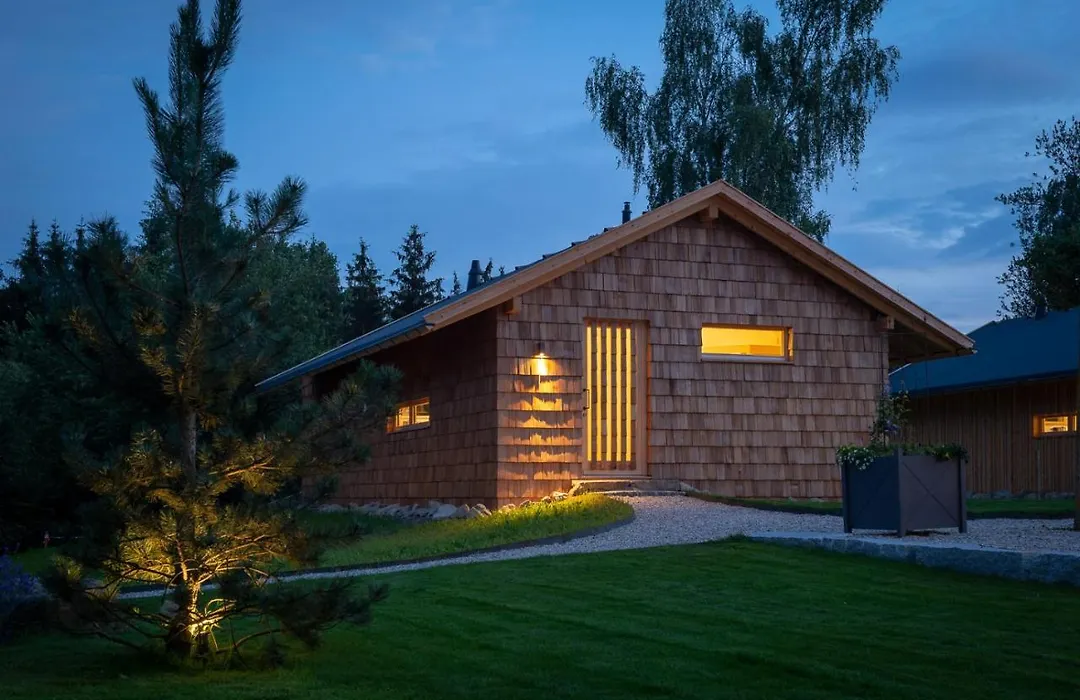 Forstgut - Premium Waldchalets und Lodge Suiten-1